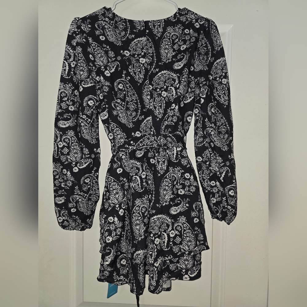 🖤 Cupshe Floral Paisley Romper Medium Vacation Brunch - Picture 4 of 4